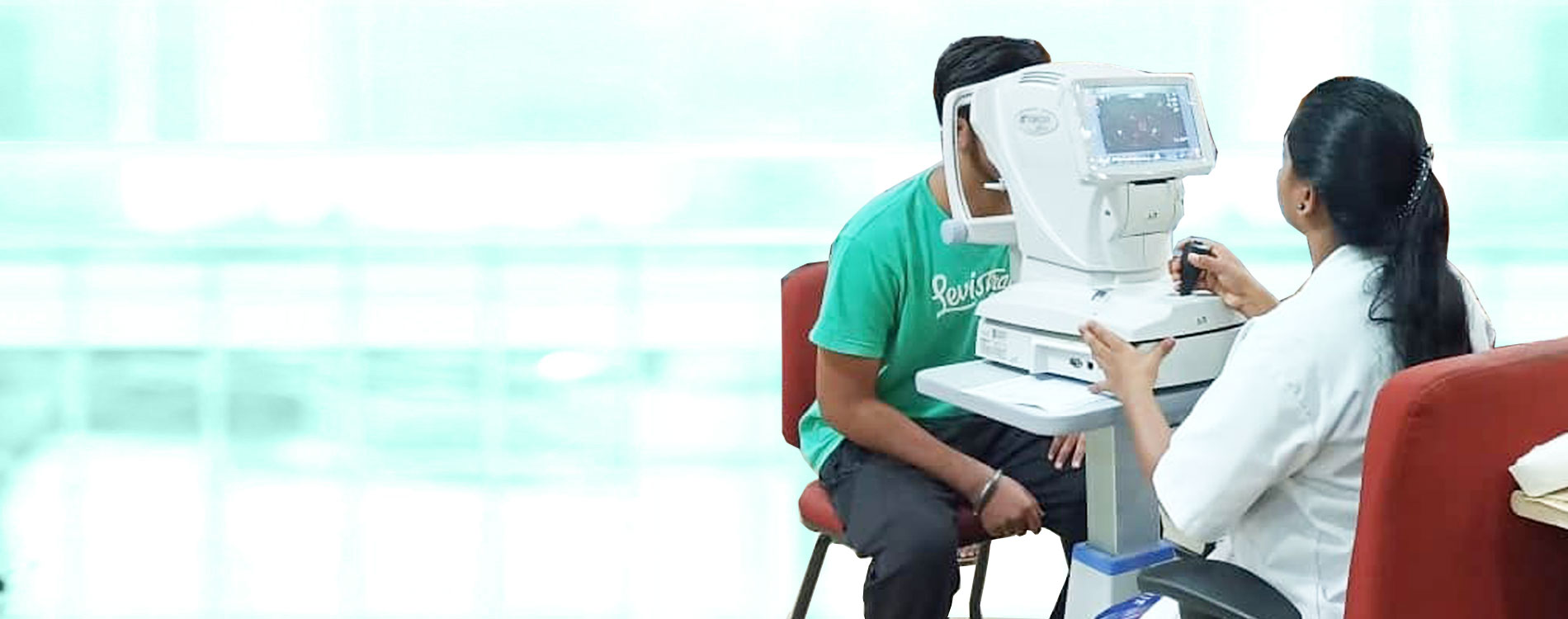 Eye Specialist in Raipur